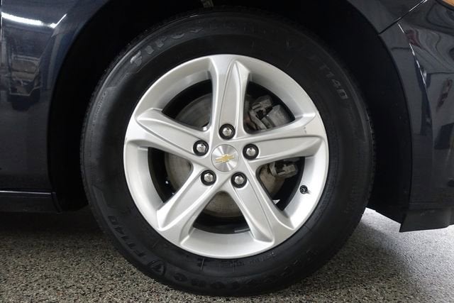 2022 Chevrolet Malibu LS