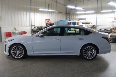 2022 Cadillac CT5 Premium Luxury