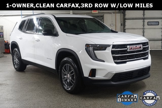 2025 GMC Acadia Elevation