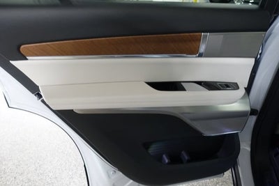 2027 Cadillac VISTIQ Sport