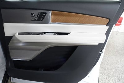 2027 Cadillac VISTIQ Sport