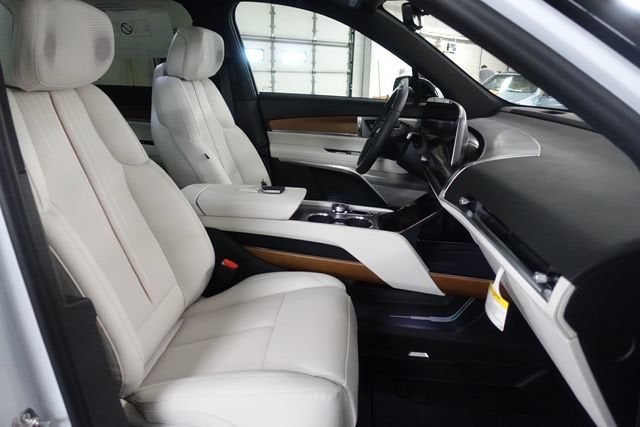 2027 Cadillac VISTIQ Sport