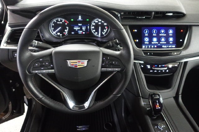 2024 Cadillac XT6 Luxury