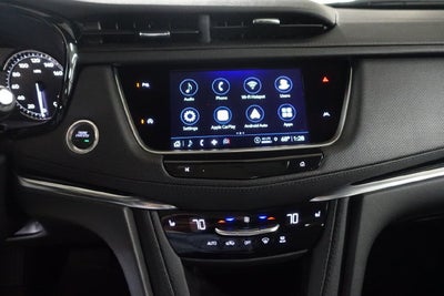 2024 Cadillac XT6 Luxury