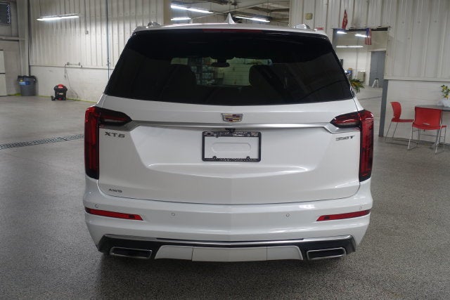 2024 Cadillac XT6 Luxury