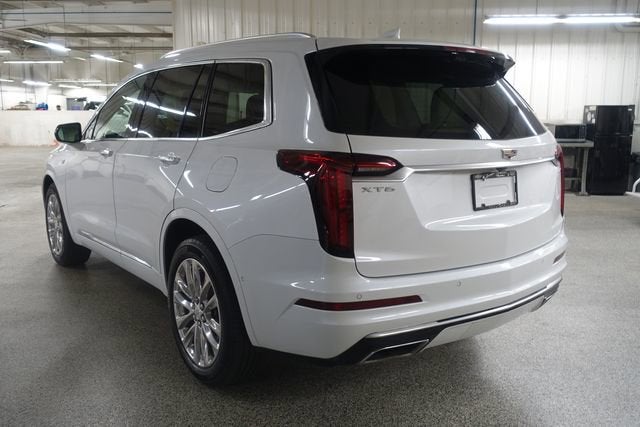 2023 Cadillac XT6 Premium Luxury