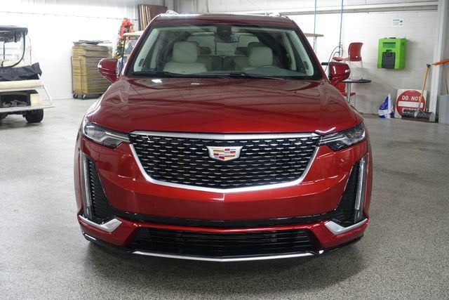 2025 Cadillac XT6 Premium Luxury