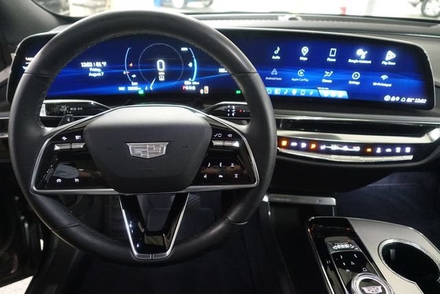 2024 Cadillac LYRIQ Tech