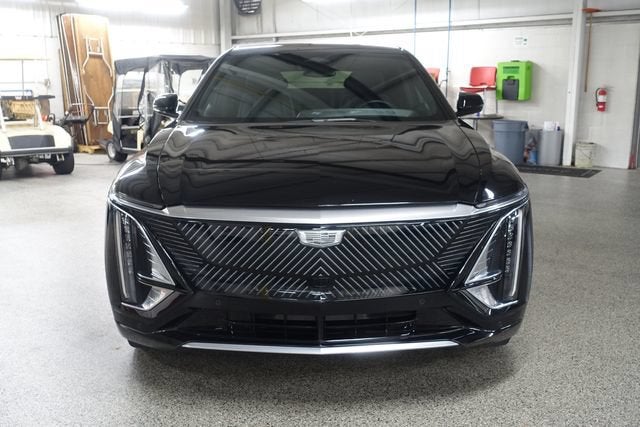 Used 2024 Cadillac LYRIQ Tech with VIN 1GYKPMRLXRZ121291 for sale in Lima, OH