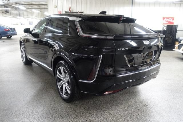 2024 Cadillac LYRIQ Tech