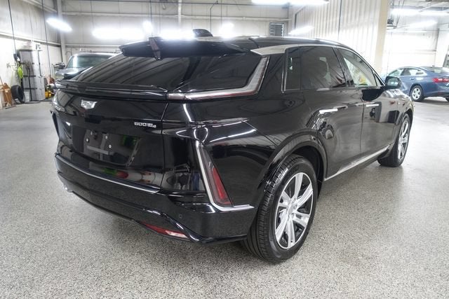 2024 Cadillac LYRIQ Tech