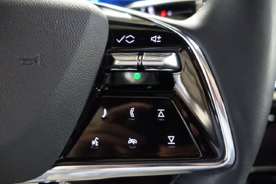 2025 Cadillac LYRIQ Luxury 1