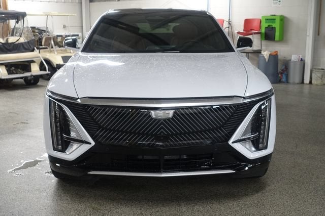 2027 Cadillac LYRIQ Signature Luxury