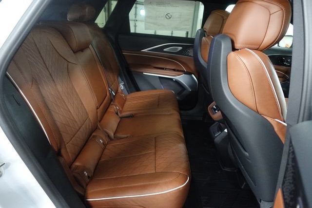 2027 Cadillac LYRIQ Signature Luxury