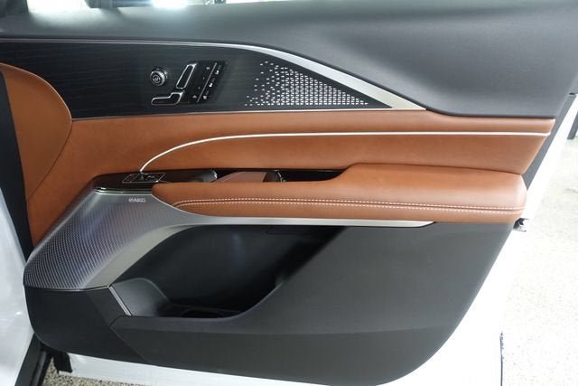2027 Cadillac LYRIQ Signature Luxury