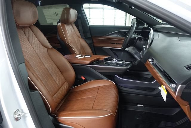 2027 Cadillac LYRIQ Signature Luxury