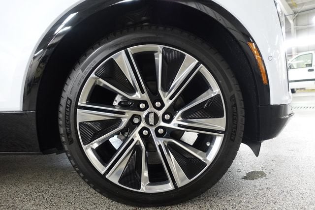 2027 Cadillac LYRIQ Signature Luxury