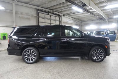 2023 Cadillac Escalade ESV Sport