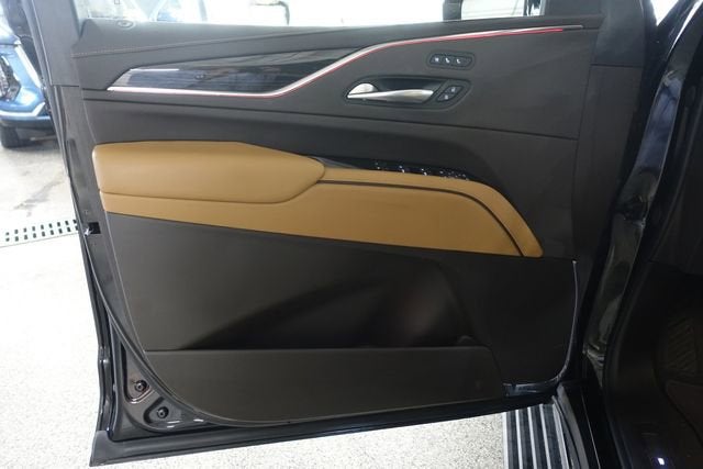 2023 Cadillac Escalade ESV Sport