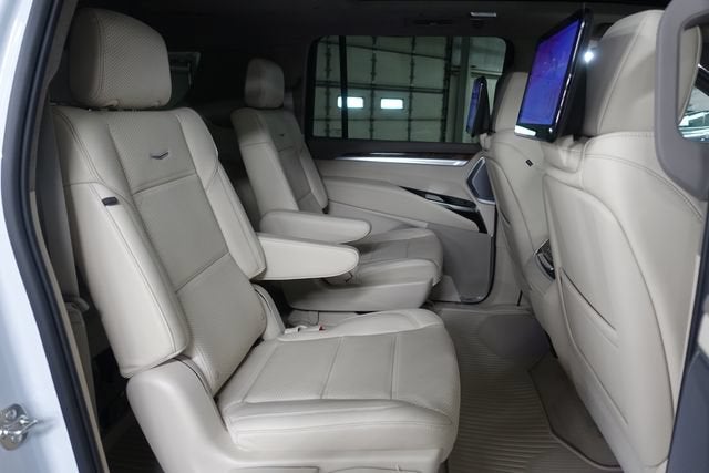 2026 Cadillac Escalade ESV Platinum Luxury