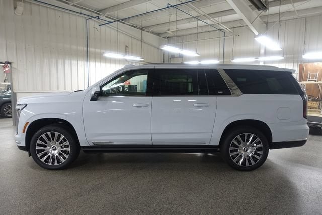2026 Cadillac Escalade ESV Platinum Luxury