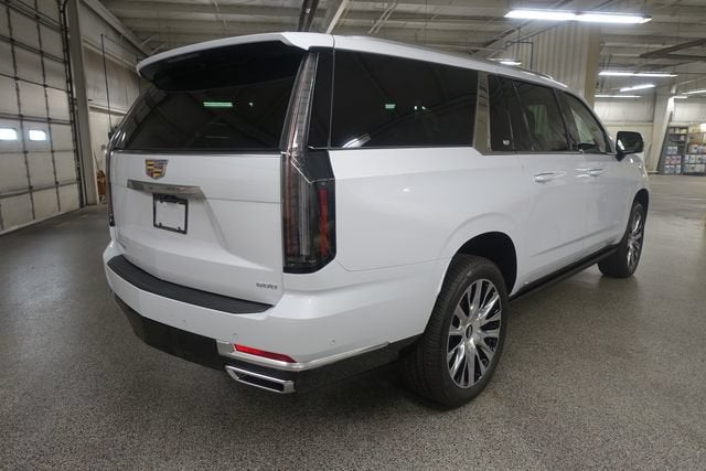 2026 Cadillac Escalade ESV Platinum Luxury