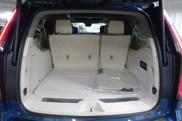 2026 Cadillac Escalade ESV Platinum Luxury