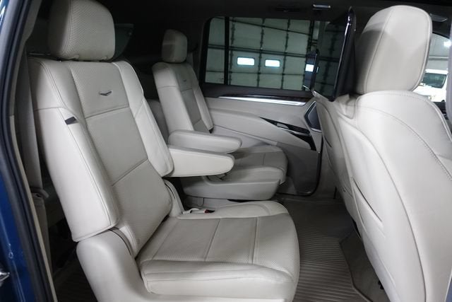2026 Cadillac Escalade ESV Platinum Luxury
