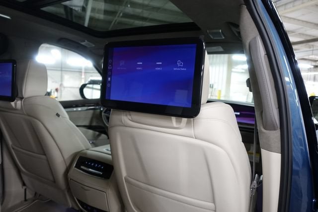 2026 Cadillac Escalade ESV Platinum Luxury