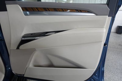 2026 Cadillac Escalade ESV Platinum Luxury