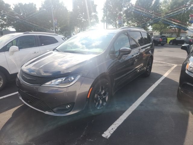2020 Chrysler Pacifica Touring L Plus