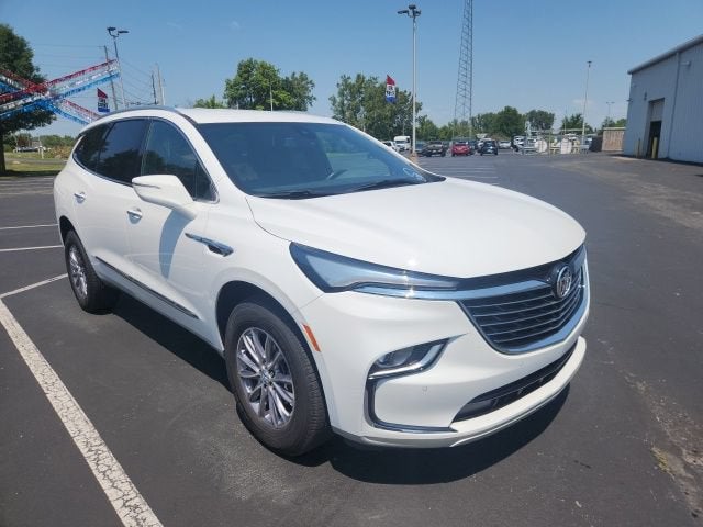 2024 Buick Enclave Essence