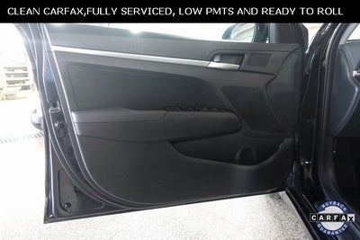 2019 Hyundai Elantra SE