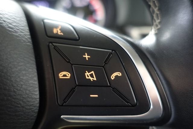 2019 INFINITI QX30 LUXE