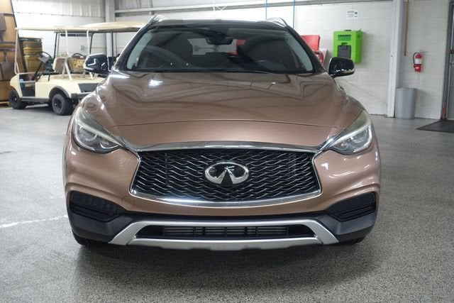 2019 INFINITI QX30 LUXE
